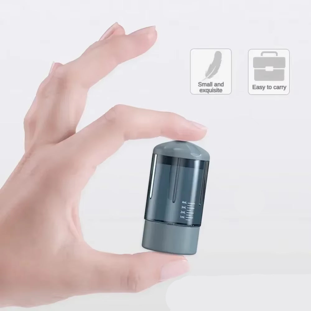 Precision Hair Oil Applicator