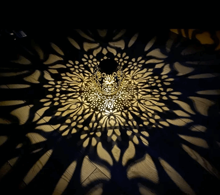 Cozy Vintage Solar Lamp